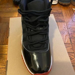 Jordan Bred 11